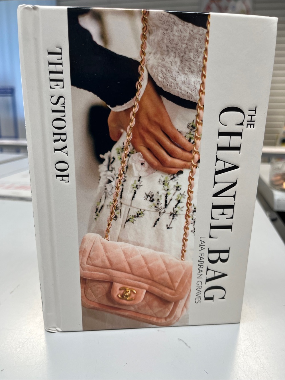 NWOT The Story of the Chanel Bag by Laia Farran Graves Book